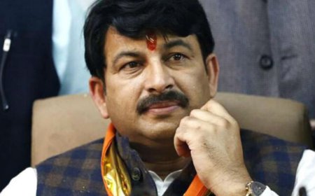 “रोटी को तरसे, घाटों पर गाने भी गए — पुलिस ने आतंकी समझकर पीटा, मनोज तिवारी ने संघर्ष से बनाई पहचान”