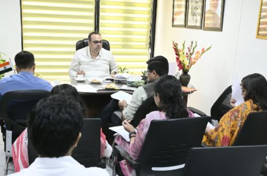 दिल्ली के स्वास्थ्य मंत्री डॉक्टर पंकज कुमार सिंह ने दिल्ली स्वास्थ्य विभाग के वरिष्ठ अधिकारियों के साथ सचिवालय में महत्वपूर्ण बैठक की