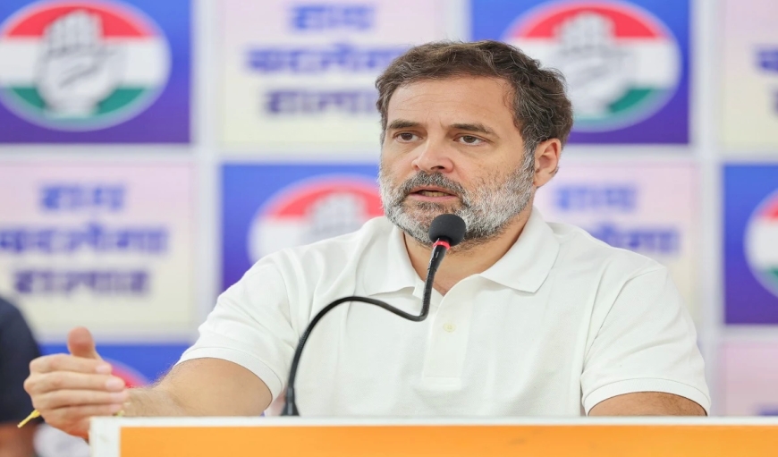 राहुल गांधी ने कहा : "अंग्रेजी शर्म नहीं, शक्ति है"