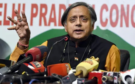 “इमरजेंसी भारत के इतिहास का काला अध्याय” — शशि थरूर ने कहा लोकतंत्र को सतर्क रहना है