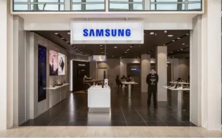 “Samsung भारत में प्रोडक्शन बढ़ाने की तैयारी — अमेरिका के लिए स्मार्टफोन कस्टम मैन्युफैक्चरिंग हब बन सकता है”