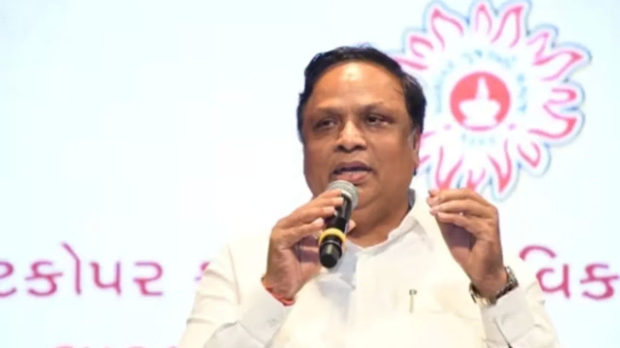 मराठी भाषा विवाद,मंत्री शेलार बोले-हिंदुओं को पीटना पहलगाम हमले जैसा