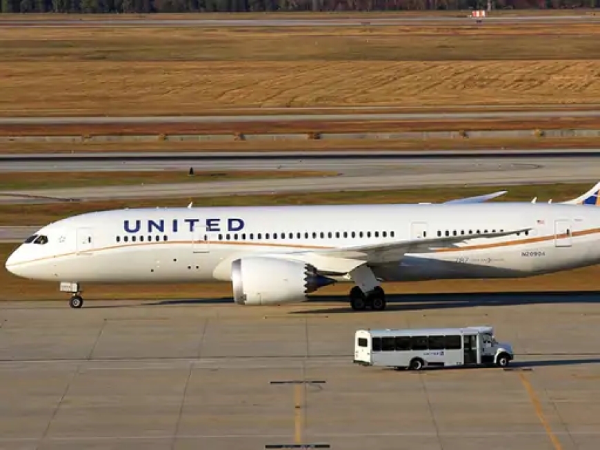 अमेरिका में Dreamliner प्लेन ने मियेडे कॉल जारी की — इंजन खराब होने के बाद दुर्घटना टली