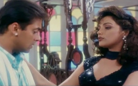 सलमान की फिल्म ‘बंधन’ में काम कर चुकी एक्ट्रेस श्वेता मेनन पर अश्लीलता फैलाने का आरोप, FIR दर्ज