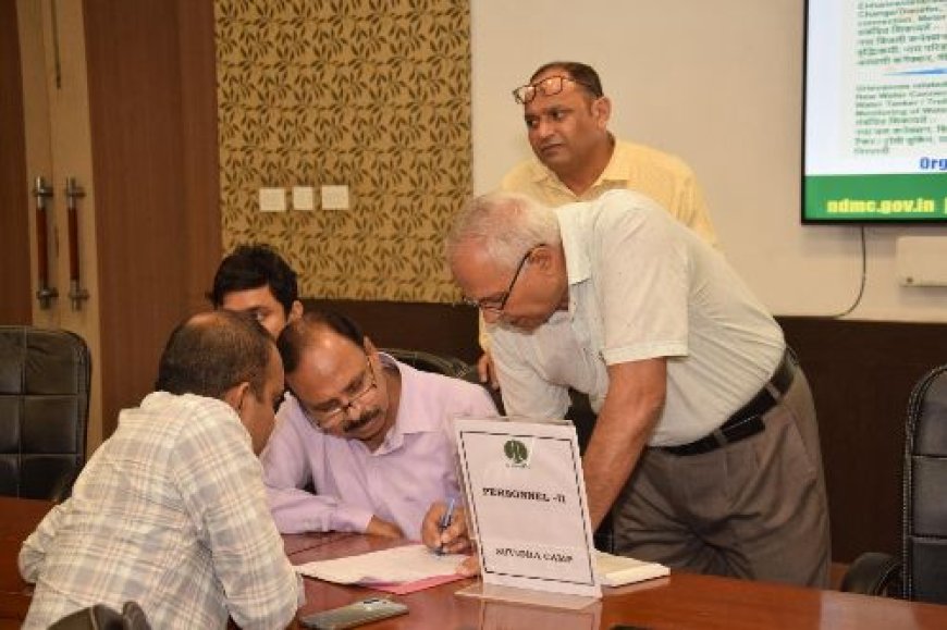 एनडीएमसी ने त्वरित शिकायत निवारण हेतु एनडीसीसी कन्वेंशन सेंटर में सुविधा शिविर का आयोजन किया।