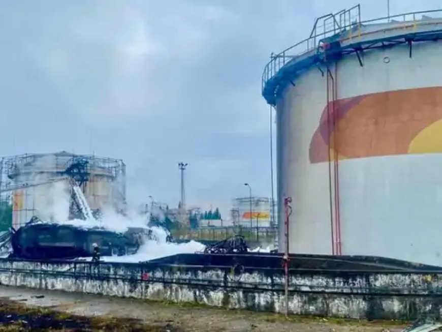 यूक्रेन के ड्रोन हमले से रूस के सोची स्थित तेल डिपो में भीषण आग