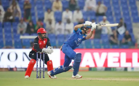 उमरजई: अफगानिस्तान के लिए सबसे तेज फिफ्टी लगाने वाले बल्लेबाज