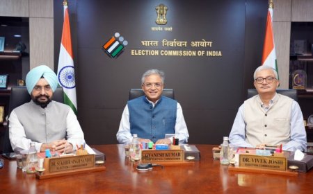 चुनाव आयोग की राज्य अधिकारियों के साथ बैठक — एक विस्तृत दृष्टिकोण