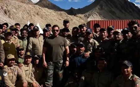 आर्मी यूनिफॉर्म में सलमान खान: दमदार लुक से मचाया धमाल