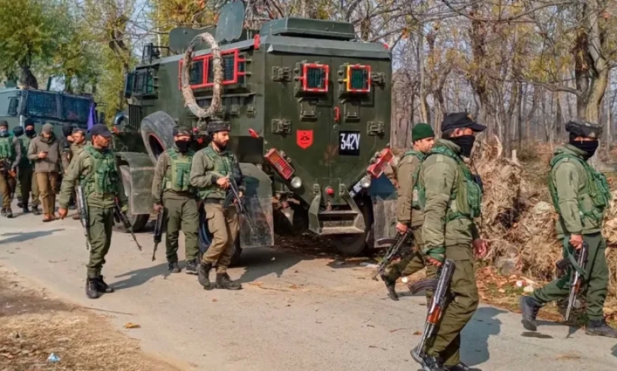 जम्मू के उधमपुर में सुरक्षा बलों और आतंकियों के बीच मुठभेड़, एक जवान शहीद