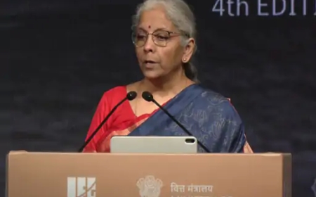 सीतारमण बोलीं: भारत बाहरी दबाव सहने में सक्षम