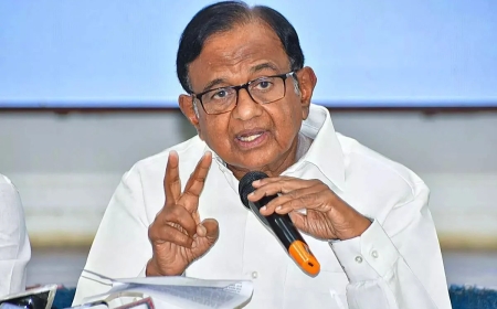 चिदंबरम का पलटवार — 2008 मुंबई आतंकी हमलों पर प्रधानमंत्री के बयान को बताया “तथ्यात्मक रूप से गलत”