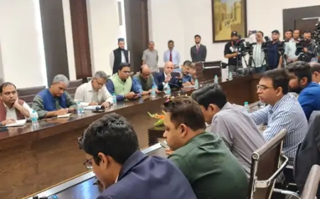 अफगानिस्तान में महिला पत्रकारों की एंट्री पर रोक — मीडिया स्वतंत्रता पर नया संकट