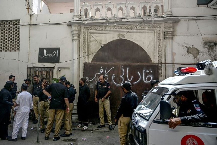 पाकिस्तान में नमाज के दौरान अहमदिया मुस्लिमों पर फायरिंग — धार्मिक असहिष्णुता पर फिर उठा सवाल