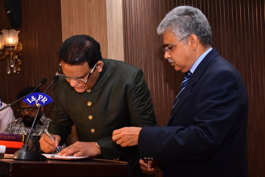 मोहम्मद अजरुद्दीन बने रेवंत रेड्डी सरकार के पहले मुस्लिम मंत्री: क्रिकेट मैदान से राजनीति तक का सफर हुआ पूरा