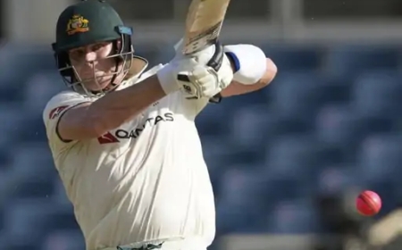 एशेज के पहले टेस्ट के लिए ऑस्ट्रेलिया की प्लेइंग-11 जारी — अनुभव और आक्रामकता का संतुलित संयोजन