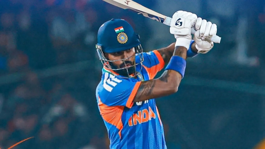 हार्दिक पांड्या बने पहले भारतीय ऑलराउंडर, जिनके नाम 1000 रन और 100 विकेट