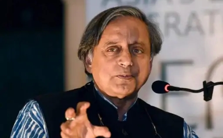 शशि थरूर का बड़ा बयान, बोले– नेहरू की गलतियों को स्वीकार किए बिना इतिहास से नहीं सीख सकते