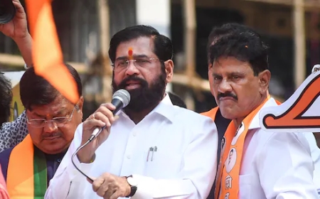 मुंबई में सियासी हलचल तेज: शिंदे गुट के सभी 29 पार्षद होटल में शिफ्ट