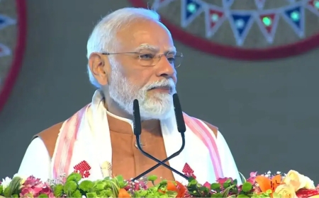 मोदी का कांग्रेस पर तीखा हमला: बोले—घुसपैठियों से जमीन पर कब्जा कराया गया