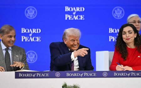 ट्रम्प के ‘गाजा पीस बोर्ड’ में शामिल होने पर पाकिस्तानी पीएम शहबाज शरीफ घिरे, विपक्ष और जनता में भारी आलोचना