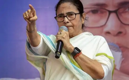 SIR विवाद पर ममता बनर्जी का बड़ा बयान—‘चिंता के माहौल में बंगाल में रोज़ 4 आत्महत्याएं’