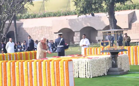 महात्मा गांधी की 78वीं पुण्यतिथि — प्रधानमंत्री मोदी ने देश में श्रद्धांजलि अर्पित की