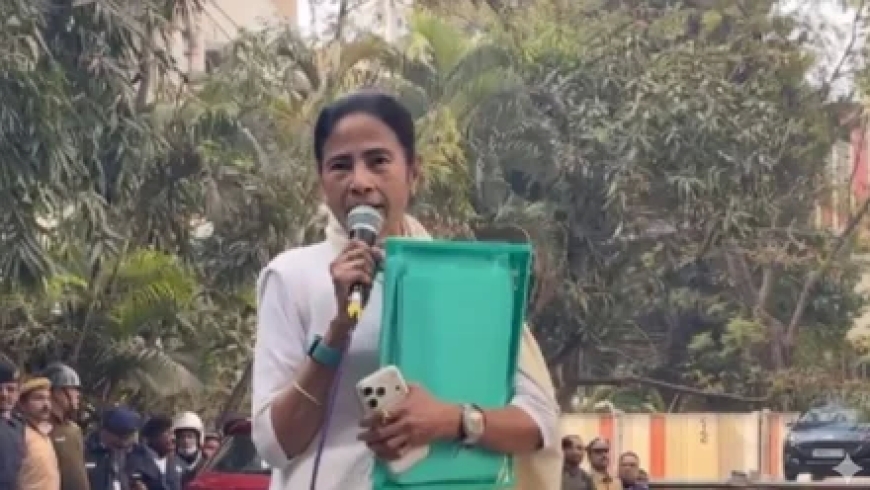 TMC आईटी सेल इंचार्ज के घर-ऑफिस पर ED के छापे, सियासी हलकों में मचा हड़कंप