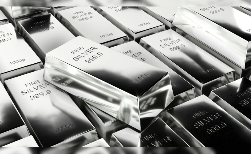 चांदी तीन दिन में ₹1.60 लाख गिरी, कीमत ₹2.41 लाख प्रति किलो – बाजार में भारी उतार-चढ़ाव