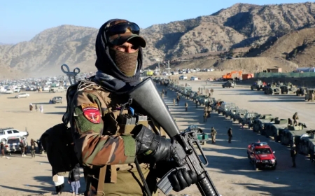 पाकिस्तान का दावा – अफगानिस्तान में एयरस्ट्राइक कर 80 लड़ाके ढेर, क्षेत्रीय तनाव बढ़ा