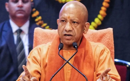 4 दिन छुट्टी, होली से पहले सैलरी… यूपी में कर्मचारियों के लिए सीएम योगी का बड़ा ऐलान