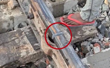 पश्चिम चंपारण में टला बड़ा रेल हादसा, टूटी पटरी से गुजरी इंटरसिटी एक्सप्रेस