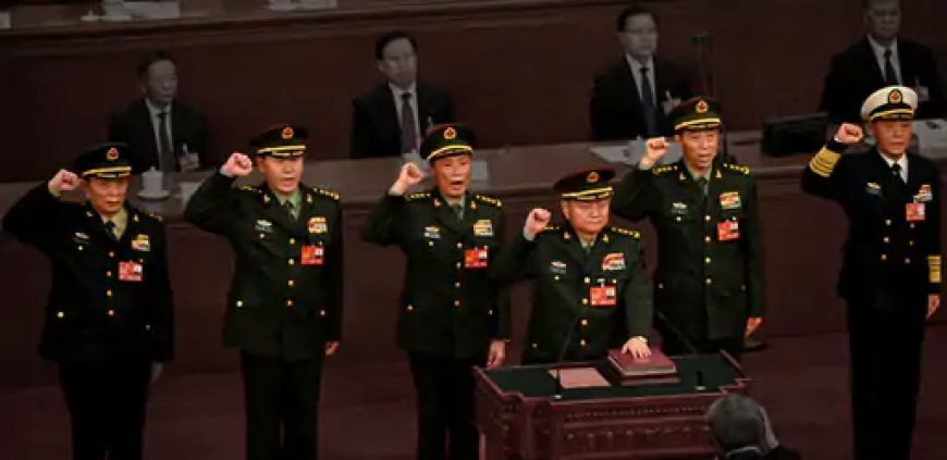 चीन में सेना के शीर्ष स्तर पर बड़े बदलाव — जिनपिंग ने कई वरिष्ठ जनरल हटाए, नेतृत्व में हालात तनावपूर्ण