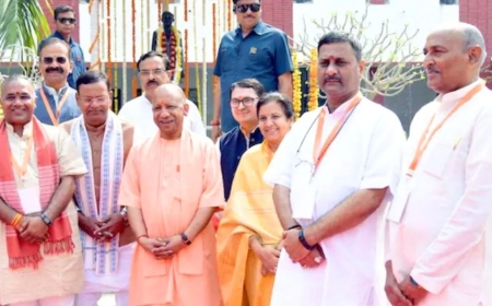 कानपुर में BJP-RSS की बड़ी बैठक, CM योगी की मौजूदगी में कई मुद्दों पर मंथन