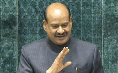 स्पीकर बिरला के खिलाफ अविश्वास प्रस्ताव, संसद में बढ़ा सियासी टकराव