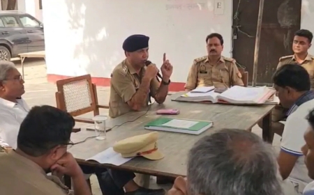 वायरल वीडियो से बढ़ा विवाद, संभल सीओ के बयान पर सियासत गरमाई