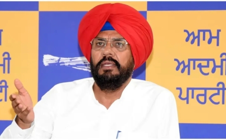 कुलदीप धालीवाल का सुखबीर सिंह बादल पर हमला: “गैंगस्टरों को भगाने की बात, लेकिन चला रहे ‘लाओ कैंपेन’”