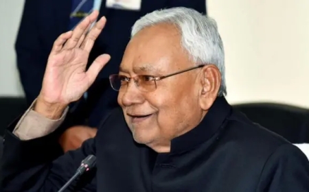 नीतीश कुमार के हावभाव से राजनीतिक हलचल मची है, क्या सम्राट चौधरी अगले मुख्यमंत्री बनेंगे?