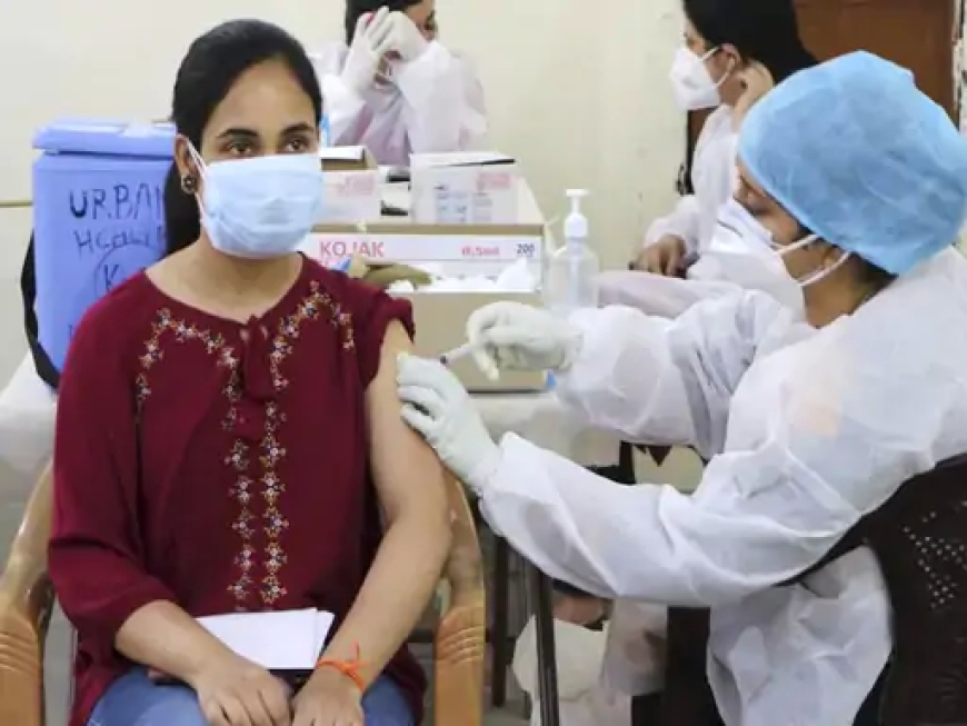 सुप्रीम कोर्ट बोला— सरकार कोविड वैक्सीन से नुकसान का मुआवजा दे