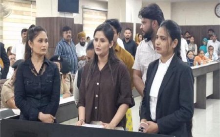 छेड़खानी केस में ट्विस्ट: अंजलि राघव ने पवन सिंह को किया माफ, अब साइबर बुलिंग पर महिला आयोग सख्त