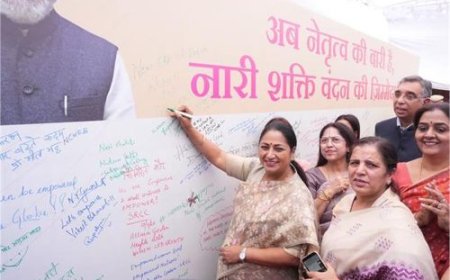 दिल्ली यूनिवर्सिटी में महिला आरक्षण की मांग को मिली नई ताकत—सीएम रेखा गुप्ता के समर्थन से तेज हुआ आंदोलन