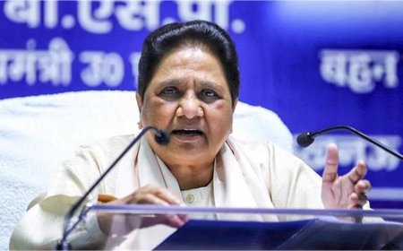 महिला आरक्षण पर मायावती की सख्त नसीहत: कार्यकर्ताओं से बोलीं—अनुशासन बनाए रखें, भ्रम से बचें