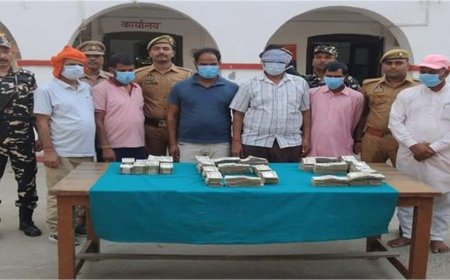 Bahraich: इंडो-नेपाल बॉर्डर पर 85 लाख कैश के साथ धरे गए 6 साधु, भारी करेंसी देख आयकर विभाग भी हैरान