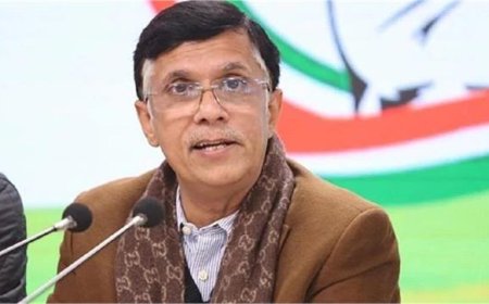 सुप्रीम कोर्ट से पवन खेड़ा को राहत: अग्रिम जमानत से मिली बड़ी कानूनी सुरक्षा