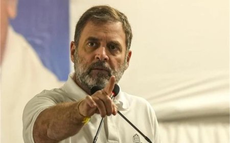 बंगाल नतीजों पर राहुल गांधी नाराज़: “TMC की हार पर खुश न हों कांग्रेसी, छोटी राजनीति से ऊपर उठें”