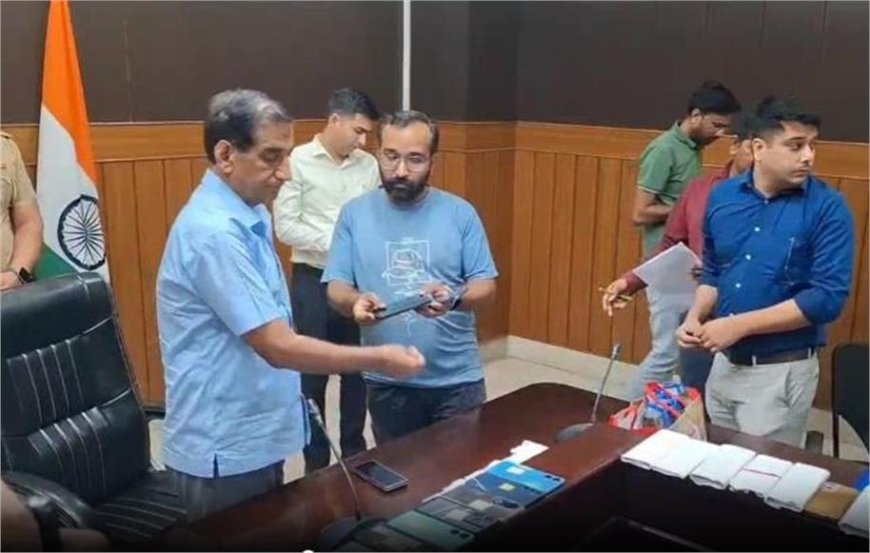 पानीपत साइबर सेल की बड़ी सफलता: एक महीने में 10 लाख रुपये के खोए मोबाइल ट्रेस कर लौटाए