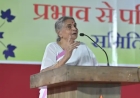 RSS महिला संगठन प्रमुख शांताकुमारी का जंतर-मंतर प्रदर्शन पर हमला