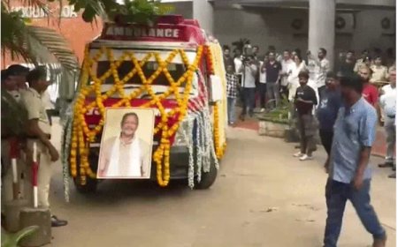 नाना पाटेकर का 75 साल की उम्र में निधन, गोवा में कार्डियक अरेस्ट से गई जान