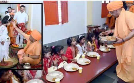 महानवमी पर गोरखपुर में सीएम योगी ने किया कन्या पूजन